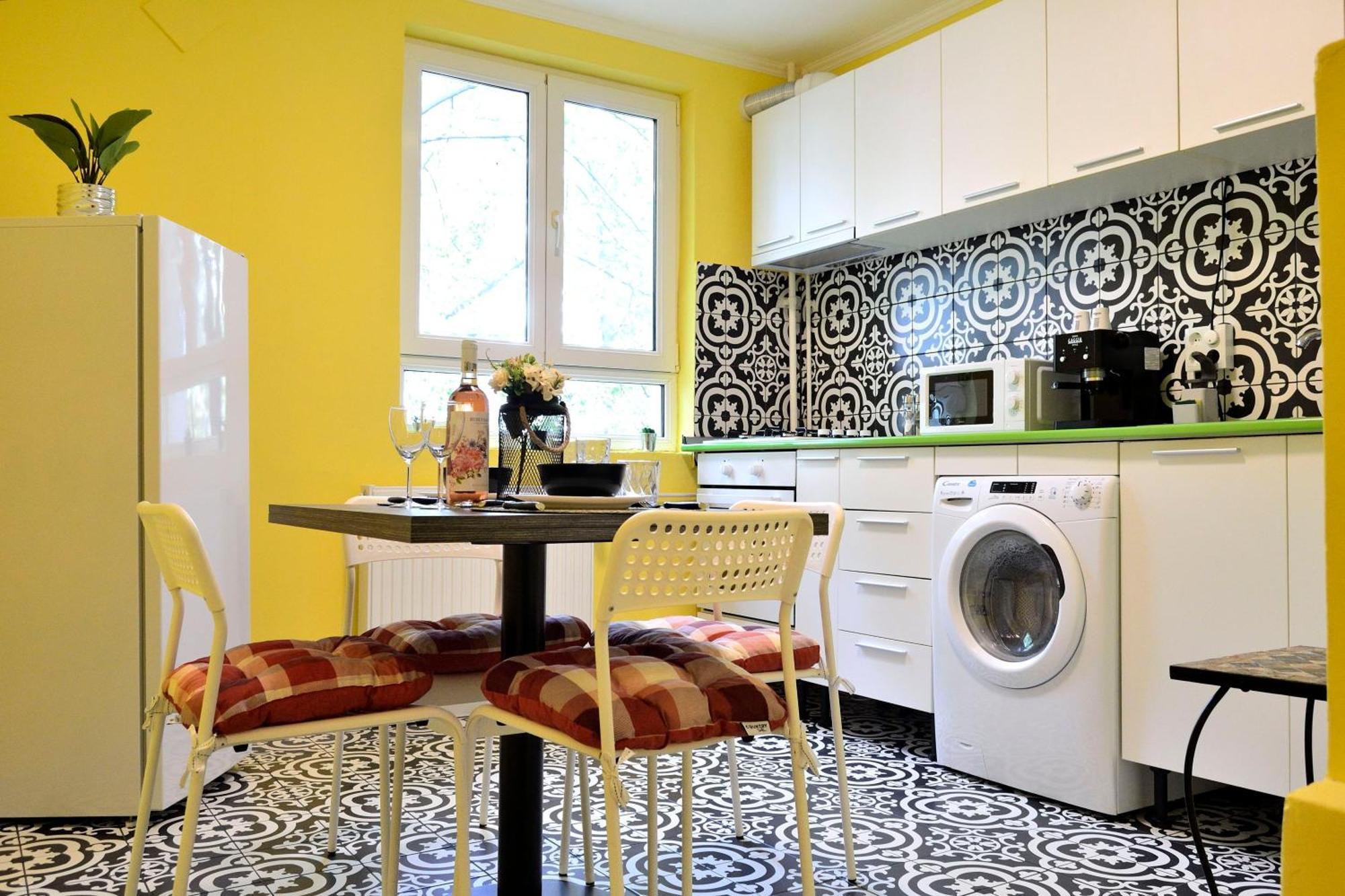 Cozy 2 Rooms Apartment Drumul Taberei Bucareste Exterior foto